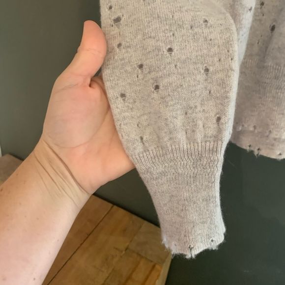 [27 Miles] Gray Knit Distressed Sweater - Size XS - Picture 4 of 4